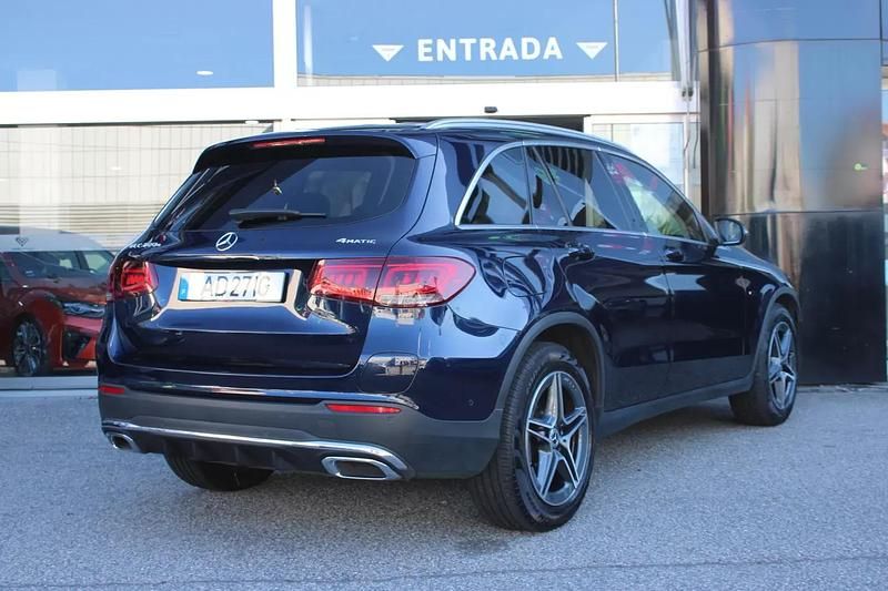 Usado Mercedes GLC300e 320 HP (235 kW) 2020 Azul escuro SUV