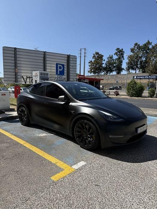 Usado 2022 Tesla Model Y Performance SUV | € 42.500 (Preço elevado) - Imagem 1/4