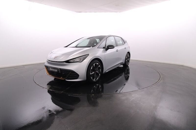 Cinzento Usado 2023 Cupra Born Citadino | € 32.950 (Preço justo) - Imagem 1/4