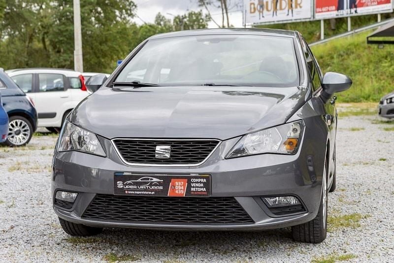 Cinza Usado 2016 Seat Ibiza | € 9.500 - Imagem 1/4