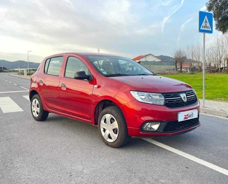 Outra Usado 2015 Dacia Sandero Comfort Citadino | € 8.400 (Bom preço) - Imagem 1/4