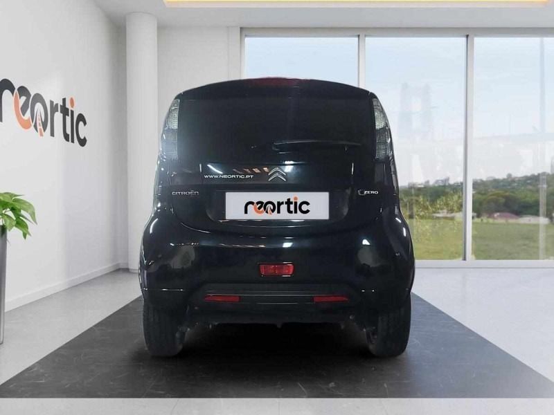 Usado Citroën C-zero Seduction 49 kW (67 HP) 2020 Preto Citadino