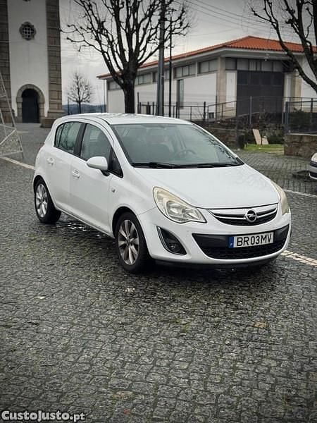 Branco Usado 2012 Opel Corsa Citadino | € 9.900 (Caro) - Imagem 1/1