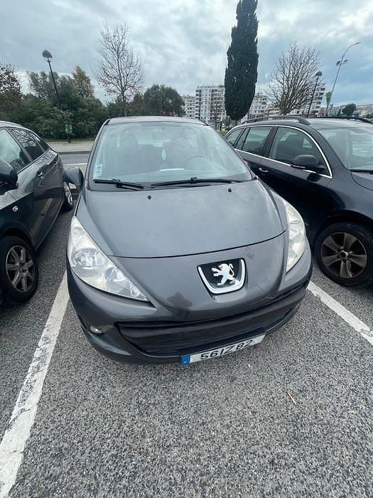 Usado Peugeot 207 2010 Sedan