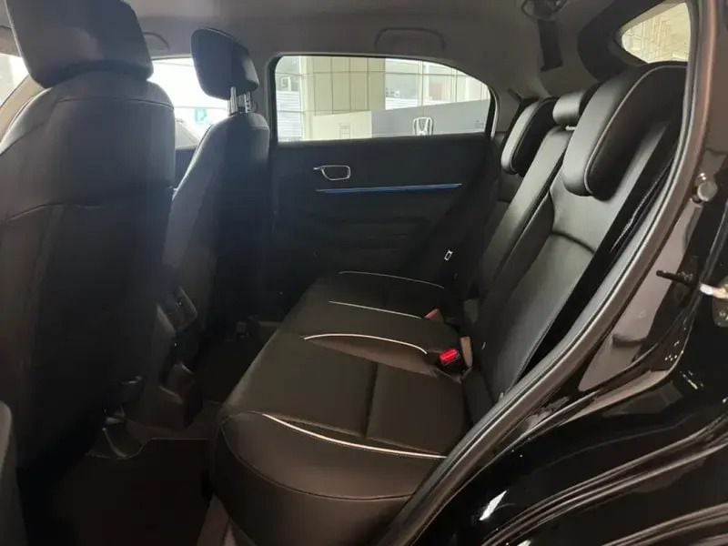 Usado Honda e:Ny1 150 kW (204 HP) 2024 Preto SUV