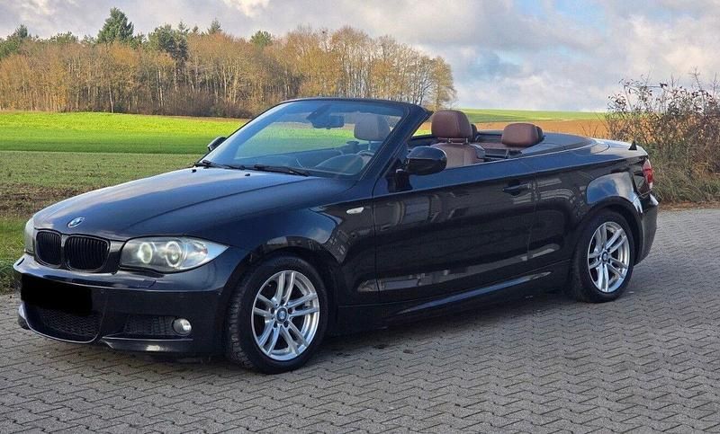 Usado BMW 118 Cabriolet M Sport 143 HP (105 kW) 2011 Preto Cabrios