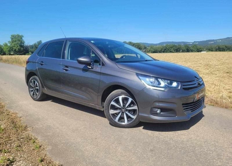 Usado Citroën C4 Feel 120 HP (88 kW) 2017 Cinzento Citadino