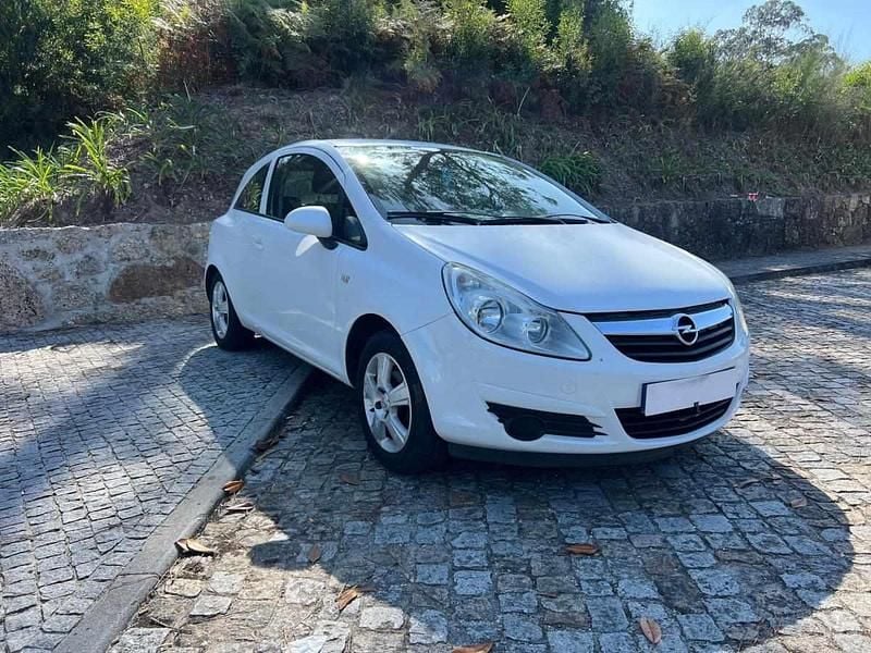 Branco Usado 2008 Opel Corsa | € 4.990 (Bom preço) - Imagem 1/4