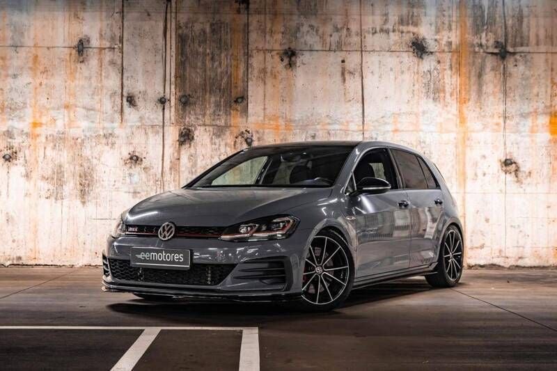 Cinza Usado 2019 VW Golf VII | € 36.950 (Preço elevado) - Imagem 1/4