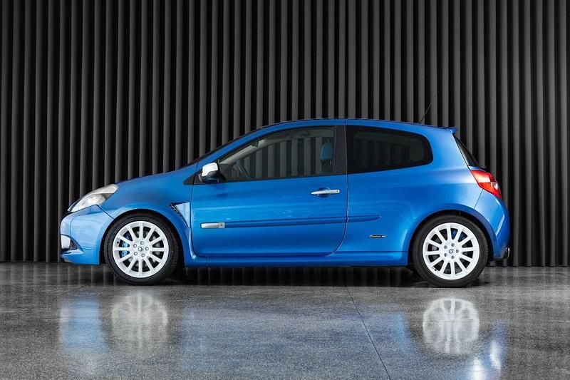 Usado Renault Clio R.S. R.S. 201 HP (147 kW) 2011 Azul Citadino
