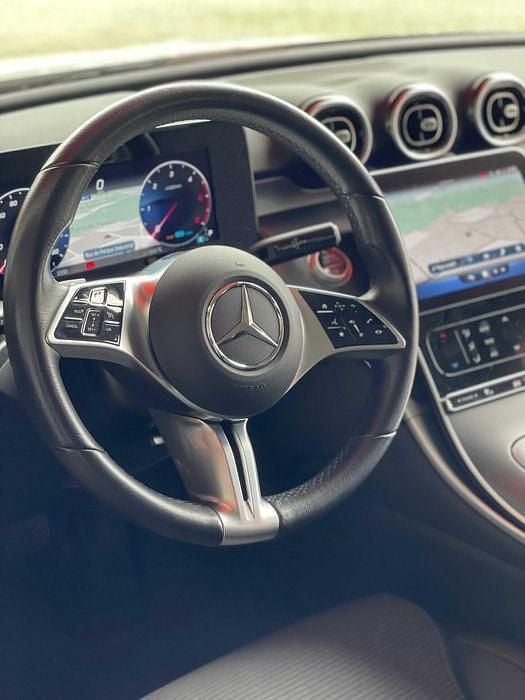 Usado Mercedes C220 200 HP (147 kW) 2021 Branco Sedan