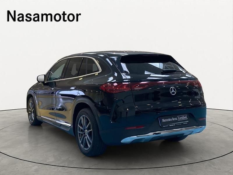 Usado Mercedes EQE300 180 kW (245 HP) 2025 Preto SUV