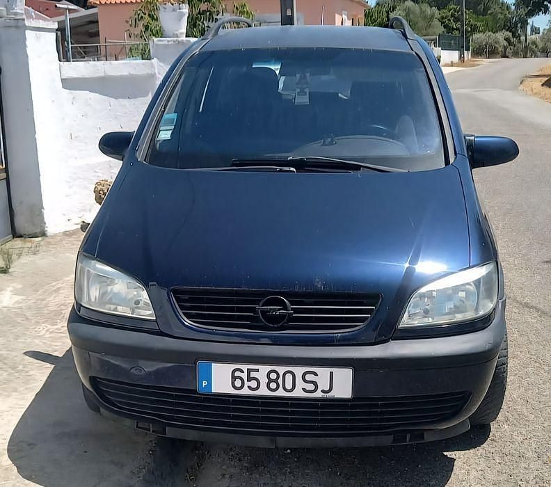 Usado 2001 Opel Zafira Monovolume | € 2.000 - Imagem 1/4