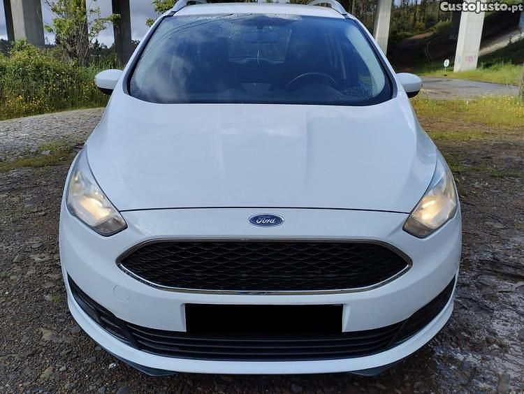 Branco Usado 2018 Ford Grand C-Max Monovolume | € 12.750 - Imagem 1/1