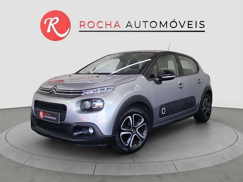 Cinza Usado 2019 Citroën C3 PureTech Citadino | € 10.490 (Preço justo) - Imagem 1/4