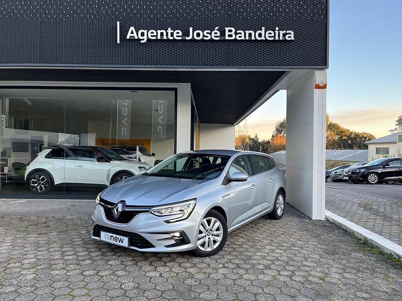 Cinzento Usado 2022 Renault Mégane GrandTour Equilibre Carrinha | € 19.490 (Preço justo) - Imagem 1/4