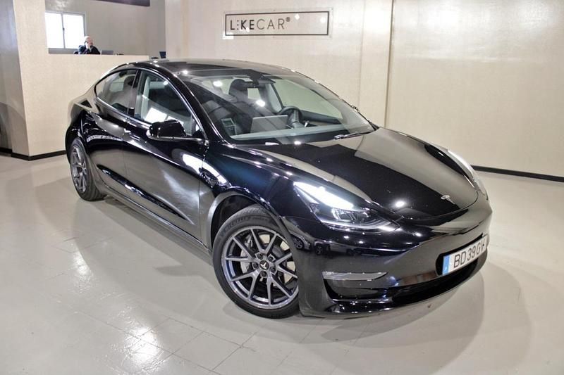 Preto Usado 2023 Tesla Model 3 Sedan | € 30.990 (Preço justo) - Imagem 1/4