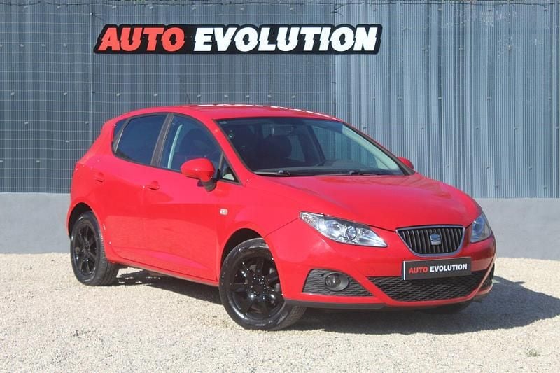 Vermelho Usado 2010 Seat Ibiza Sport Citadino | € 8.400 (Preço justo) - Imagem 1/4