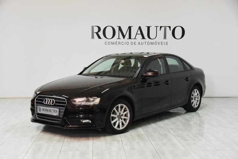 Preto Usado 2014 Audi A4 Exclusive Sedan | € 13.900 (Preço justo) - Imagem 1/4