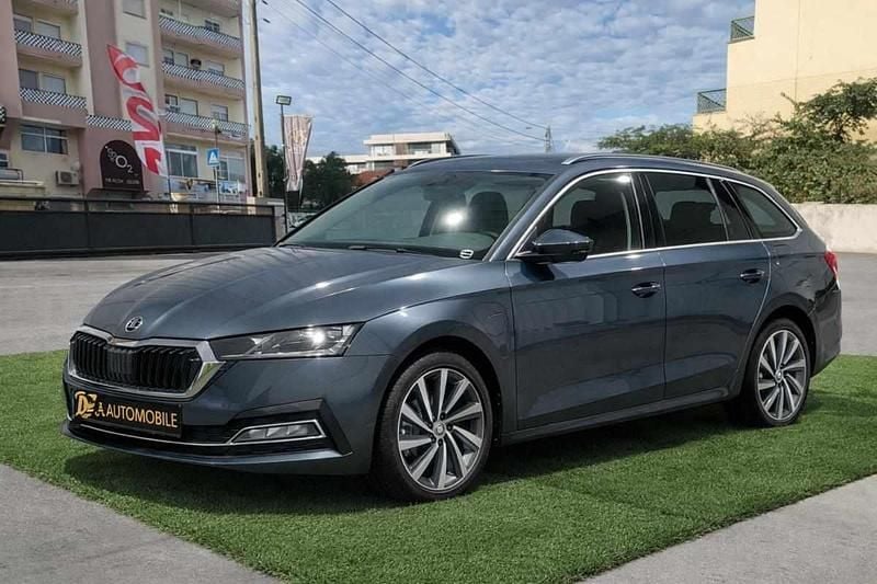 Cinzento Usado 2021 Skoda Octavia Carrinha | € 16.999 (Super Preço) - Imagem 1/4