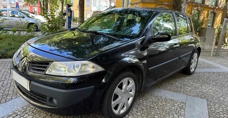 Preto Usado 2006 Renault Mégane II | € 3.990 (Preço justo) - Imagem 1/4