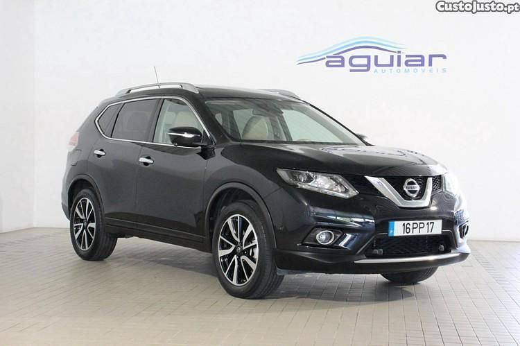 Preto Usado 2015 Nissan X-Trail Tekna SUV | € 17.500 (Preço justo) - Imagem 1/1