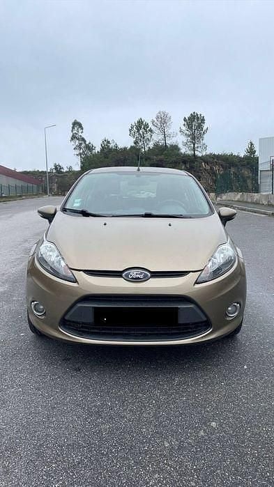 Outra Usado 2012 Ford Fiesta Citadino | € 6.400 (Preço justo) - Imagem 1/4