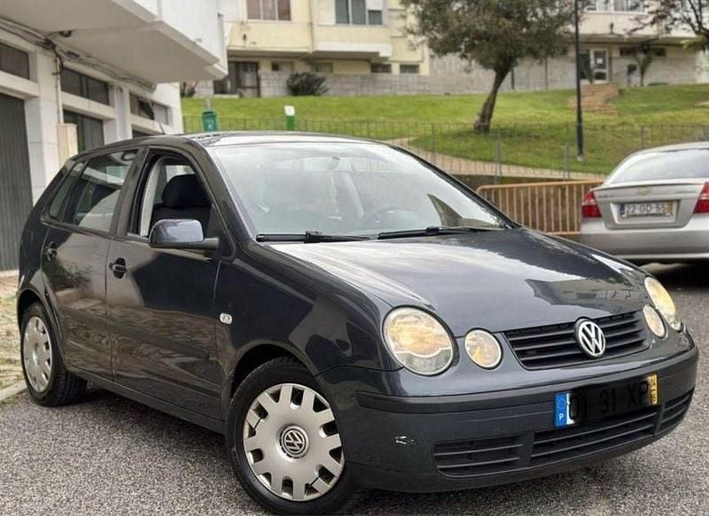 Usado 2004 VW Polo Sedan | € 2.500 (Bom preço) - Imagem 1/3