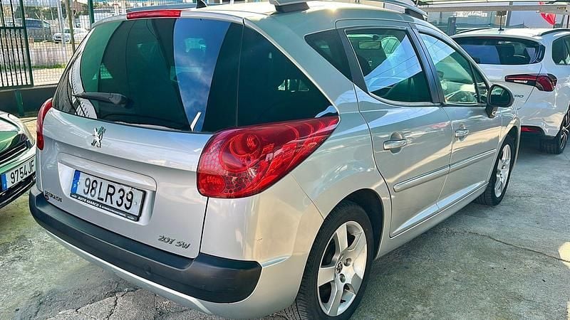 Usado Peugeot 207 Allure 92 HP (67 kW) 2011 Cinza Carrinha