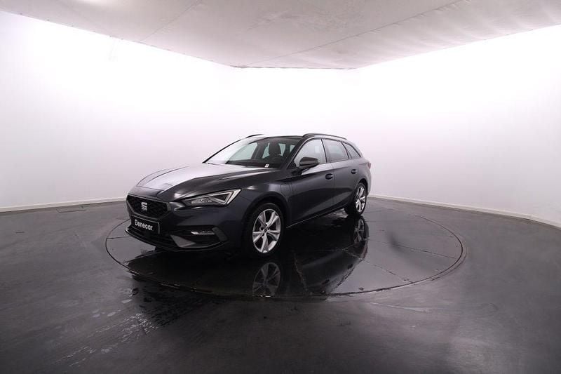 Cinzento Usado 2023 Seat Leon ST Carrinha | € 28.950 - Imagem 1/4