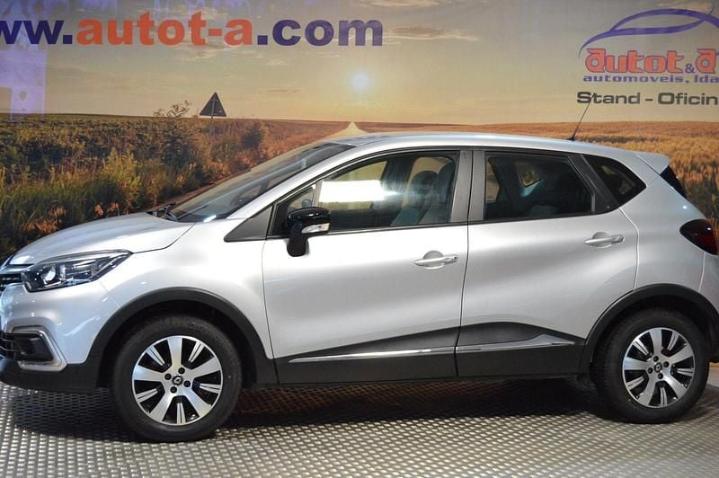 Usado Renault Captur Experience 90 HP (66 kW) 2019 Cinza SUV
