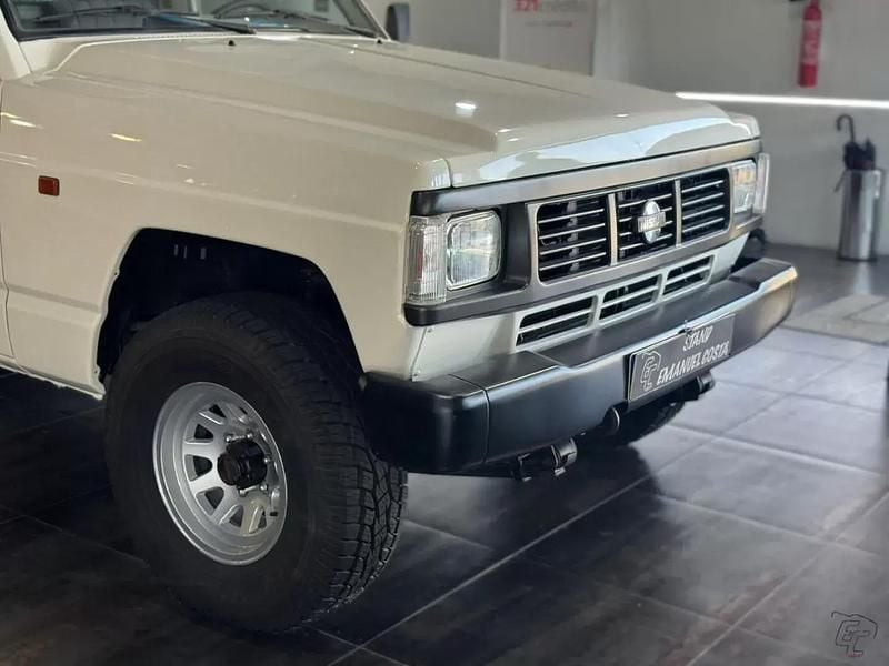Usado Nissan Patrol 115 HP (84 kW) 1994 Branco SUV
