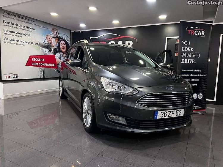 Cinza Usado 2016 Ford Grand C-Max Titanium Monovolume | € 12.990 - Imagem 1/1