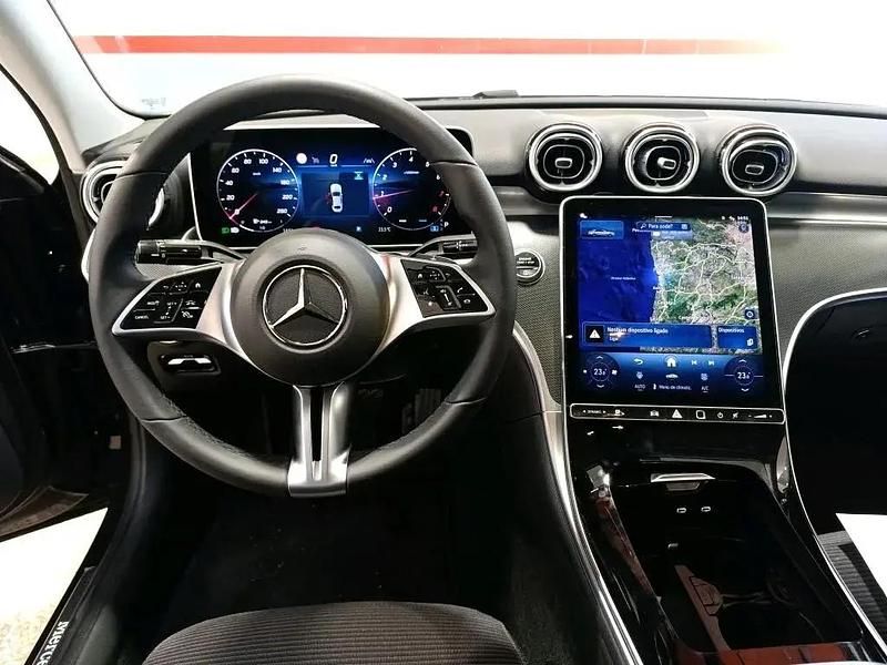 Novo Mercedes C200 Avantgarde 204 HP (150 kW) 2025 Cinza Sedan