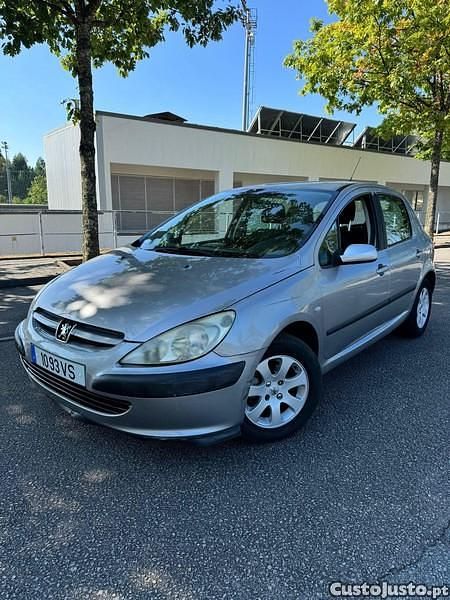 Cinza Usado 2003 Peugeot 307 | € 2.500 (Preço justo) - Imagem 1/1