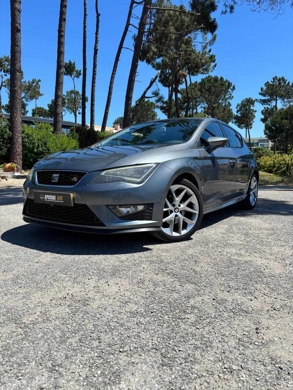 Cinza Usado 2013 Seat Leon FR | € 12.500 (Bom preço) - Imagem 1/4