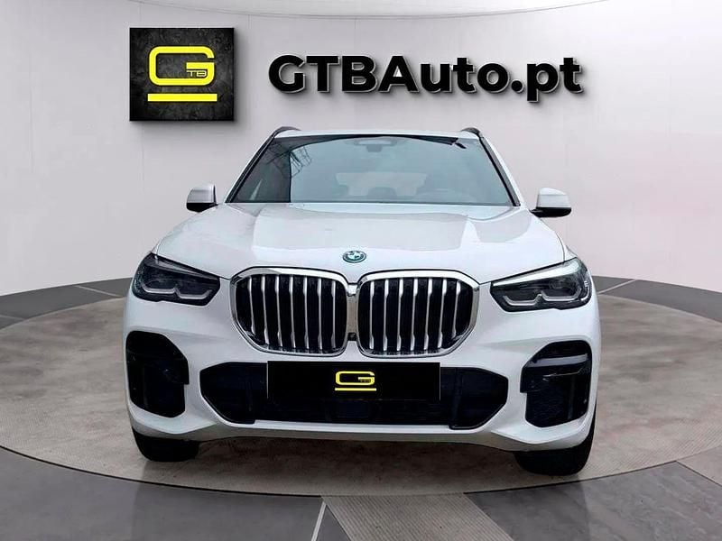 Branco Usado 2022 BMW X5 SUV | € 69.999 - Imagem 1/4