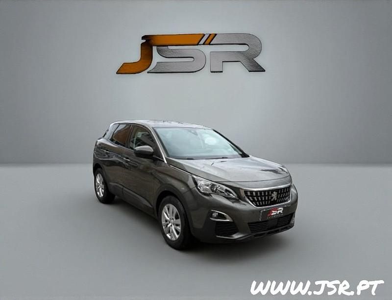 Usado Peugeot 3008 130 HP (95 kW) 2019 Cinzento SUV