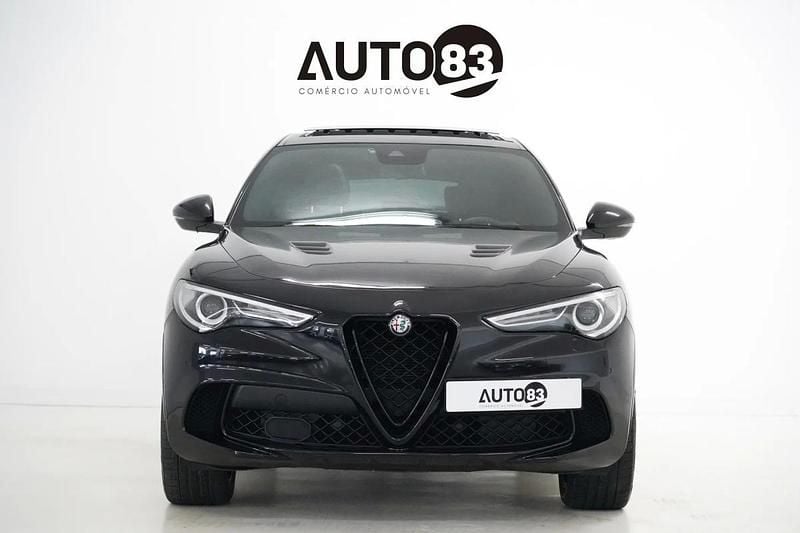 Usado Alfa Romeo Stelvio 510 HP (375 kW) 2018 Preto SUV