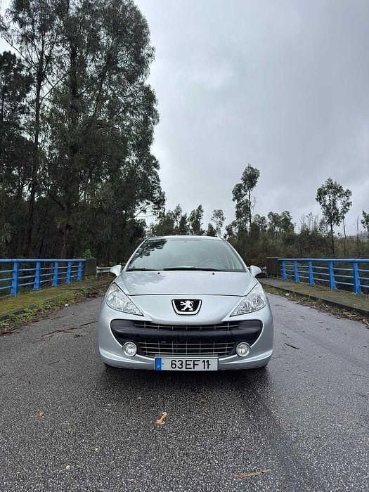 Usado Peugeot 207 68 HP (50 kW) 2007 Sedan