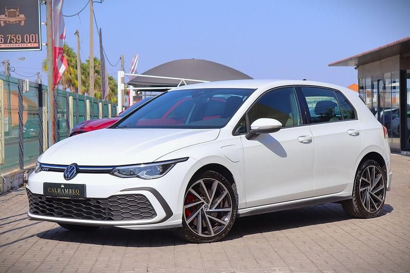 Branco Usado 2021 VW Golf VIII GTE | € 29.990 (Preço elevado) - Imagem 1/4