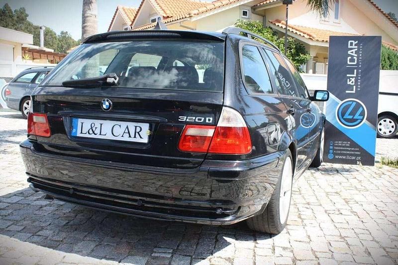 Usado BMW 320 150 HP (110 kW) 2005 Preto
