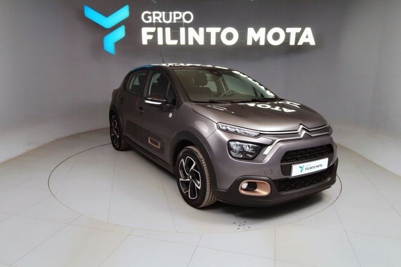 Cinzento Usado 2023 Citroën C3 Citadino | € 19.660 (Caro) - Imagem 1/1