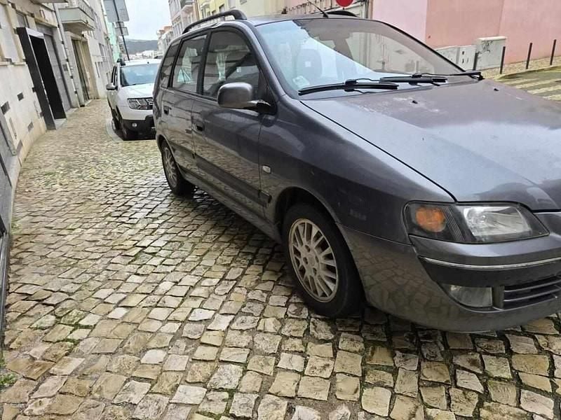 Usado Mitsubishi Space Star 82 HP (60 kW) 2003 Verde Monovolume