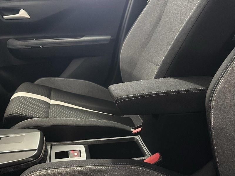 Usado Opel Frontera 83 kW (113 HP) 2025 Preto SUV