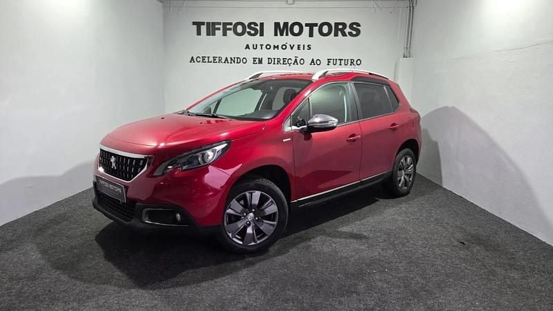 Usado Peugeot 2008 130 HP (95 kW) 2018 Vermelho SUV