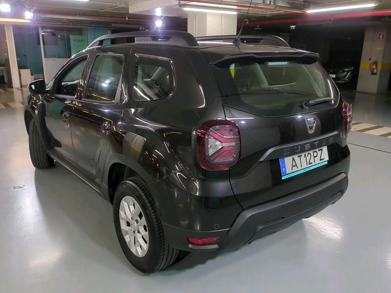 Usado Dacia Duster Comfort 115 HP (84 kW) 2022 Preto SUV