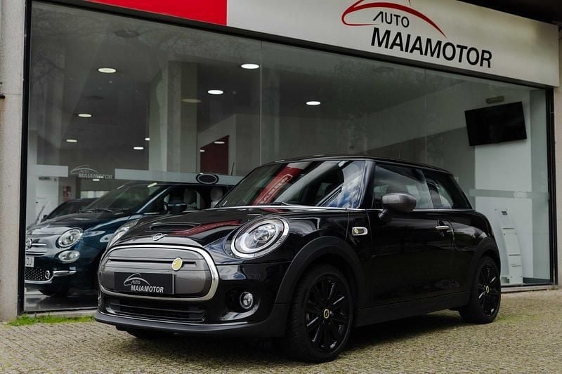 Preto Usado 2020 Mini Cooper SE Citadino | € 17.800 (Preço justo) - Imagem 1/4