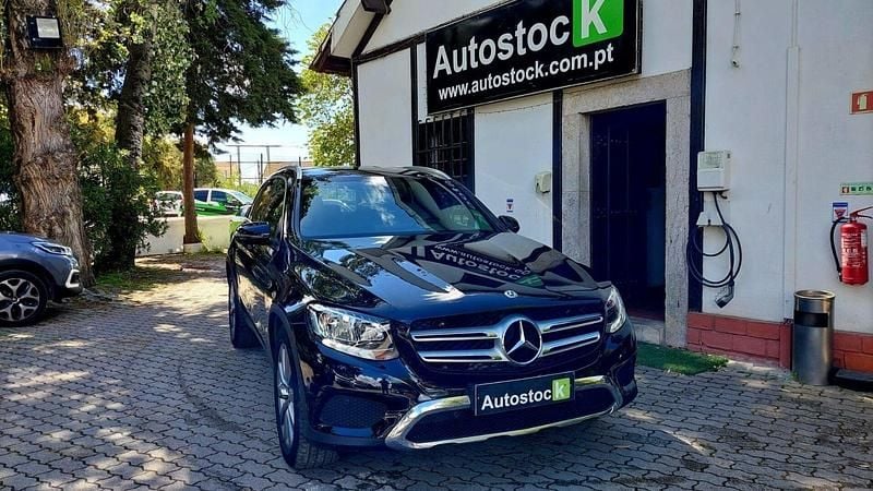 Preto Usado 2019 Mercedes GLC220 Exclusive SUV | € 38.900 (Preço justo) - Imagem 1/4
