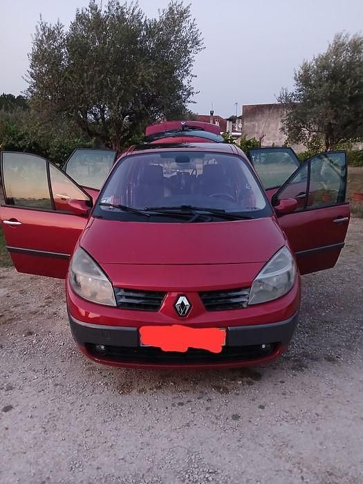 Usado 2005 Renault Grand Scénic II Monovolume | € 2.800 - Imagem 1/4